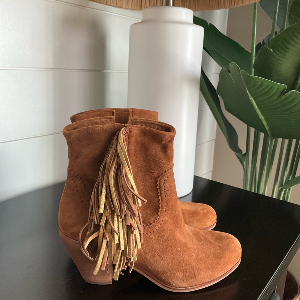 Sam Edelman Raffaela Cognac Suede Fringe Booties